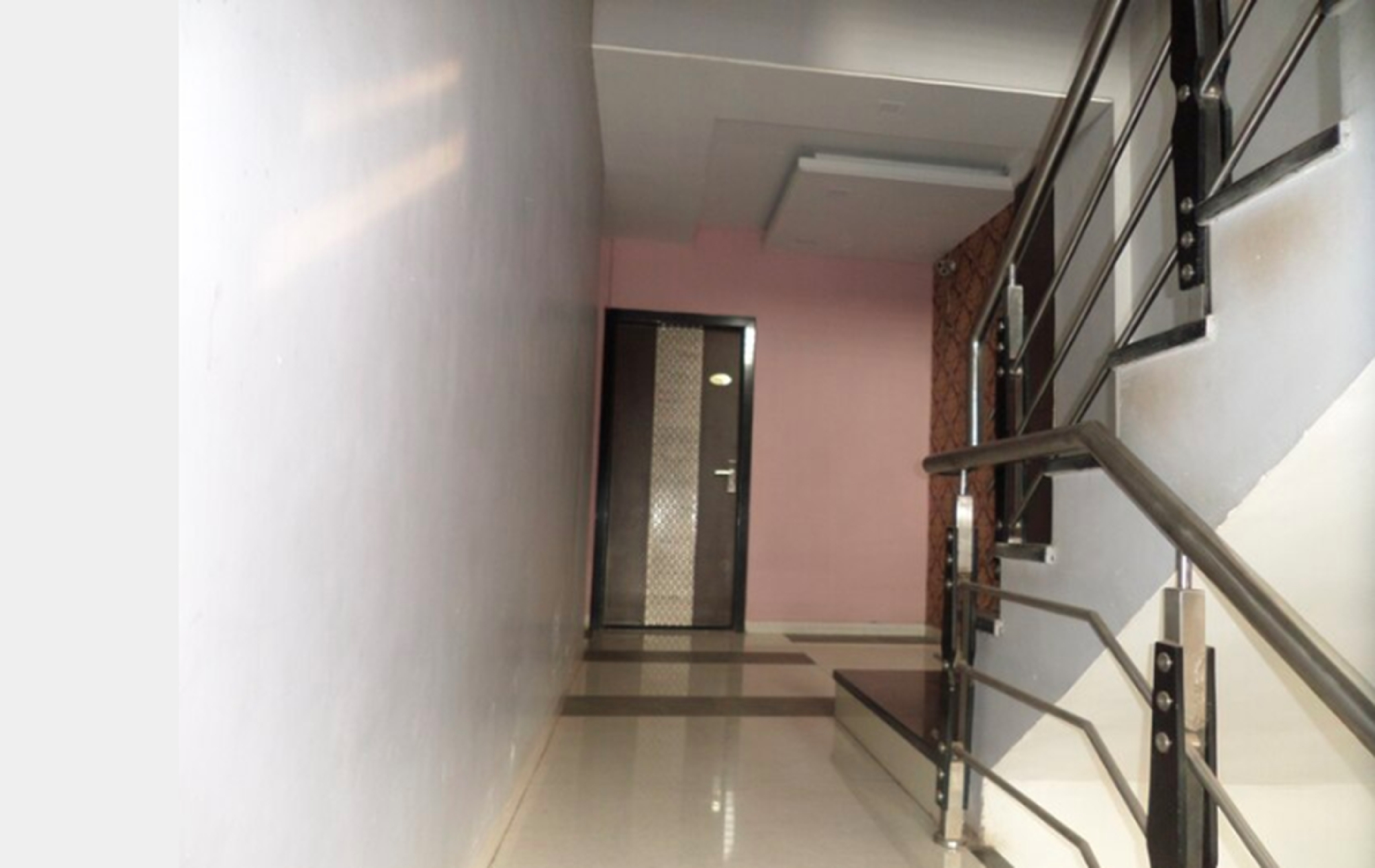 Public Area, Hotel Sanket Regency, Sangli