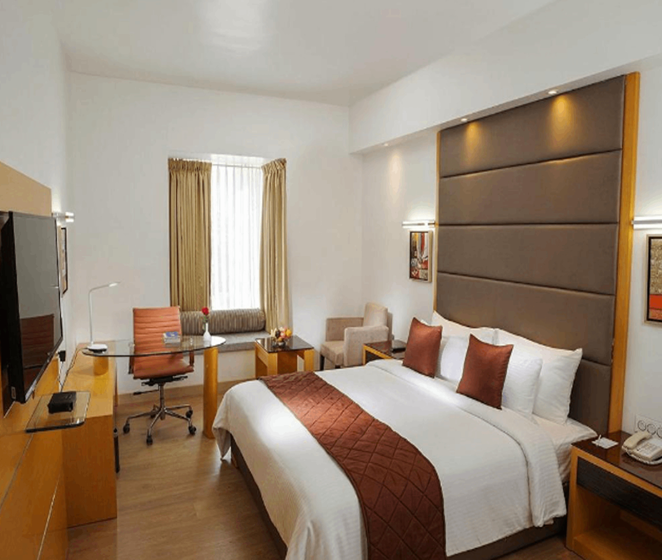 Bedroom 4, Hotel PLAZA International near Delhi airport, Delhi