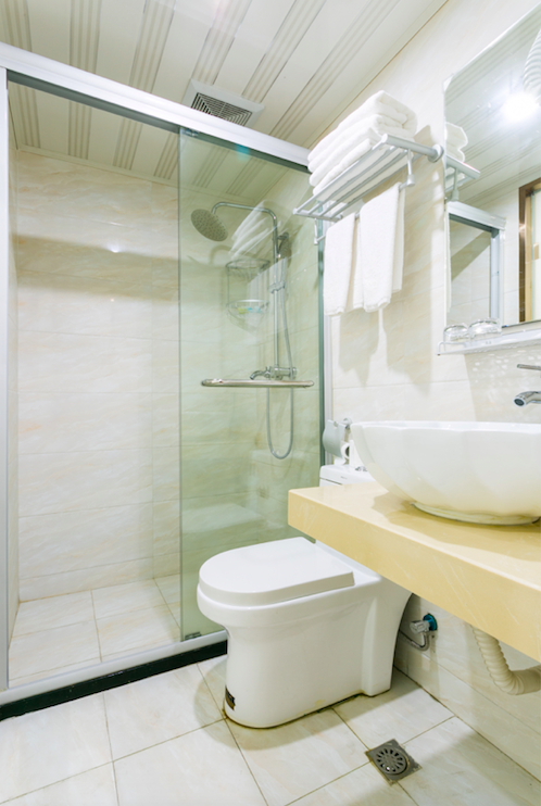 Bathroom 2, Junxin Hotel, Shanghai
