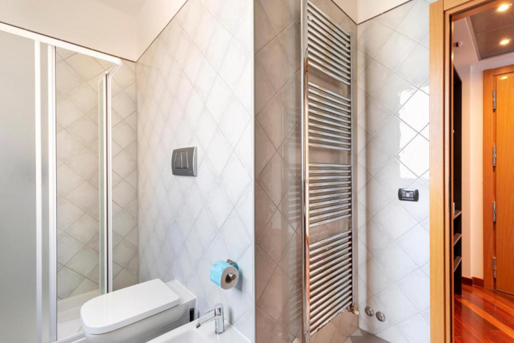Others 2, B&B Hotel Sassuolo, Modena