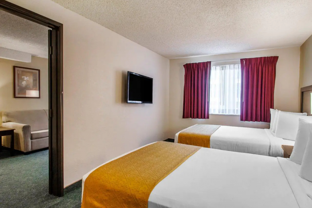 Bedroom 2, Garner Hotel Springfield North - Eugene, Lane