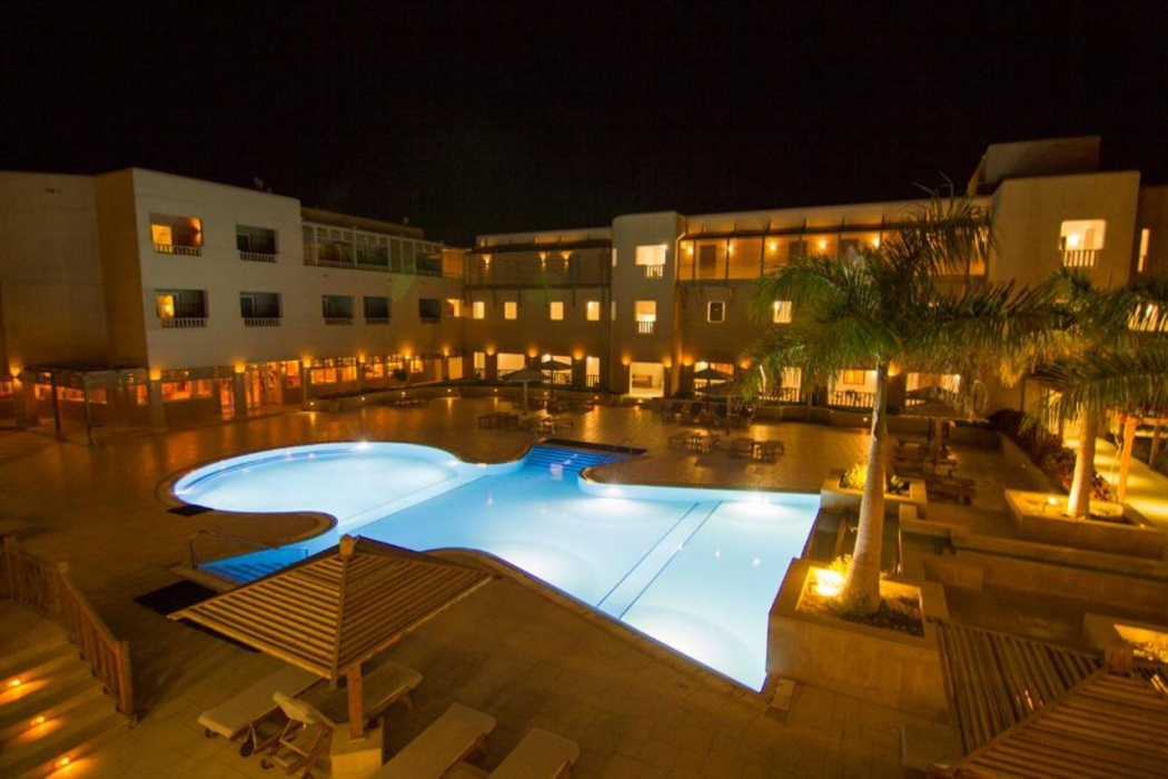 Sport & Beauty 5, The Breakers Diving & Surfing Lodge, Safaja