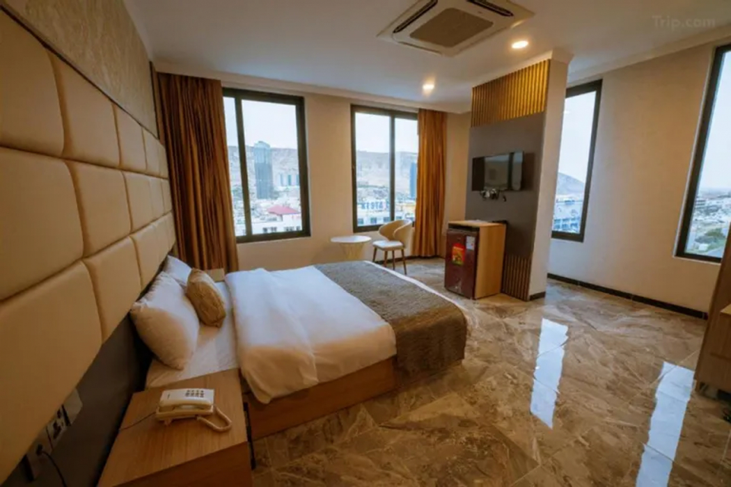 Bedroom 2, Hotel Sarok, Dahuk