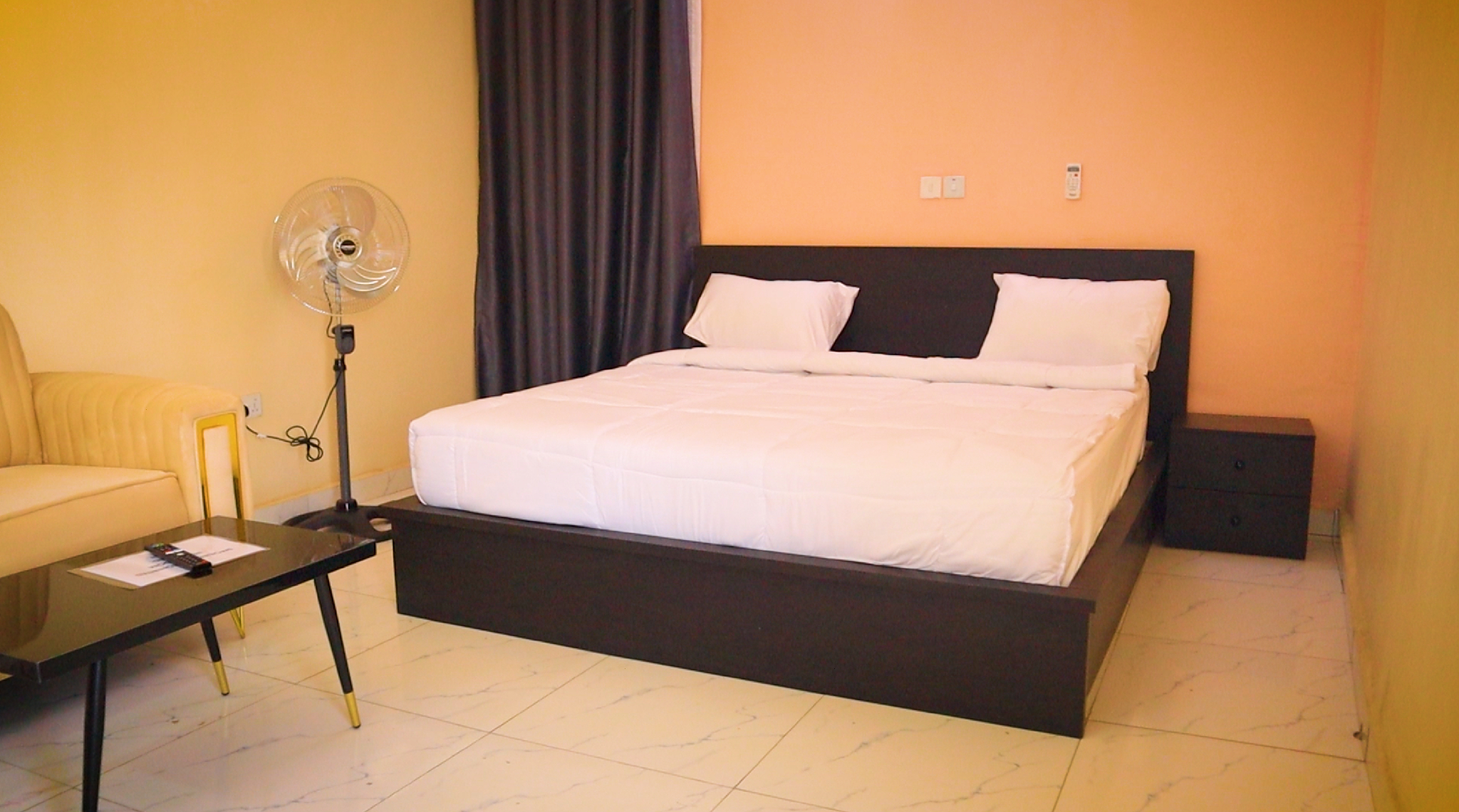 4, Oyako Hotels, Bwari