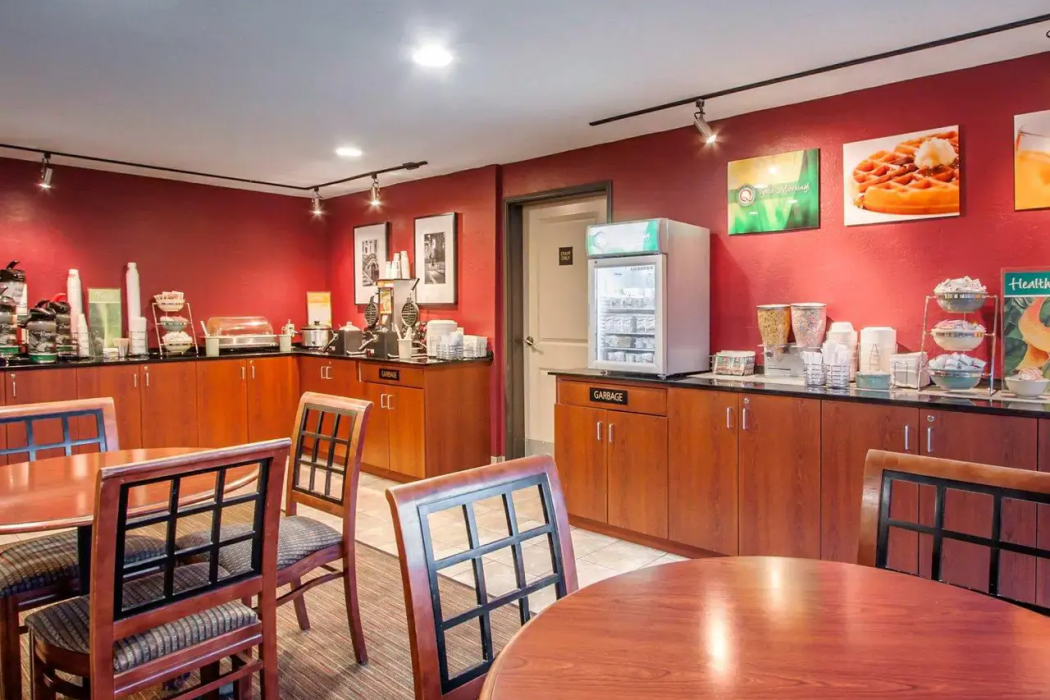 Food & Drinks 5, Garner Hotel Springfield North - Eugene, Lane