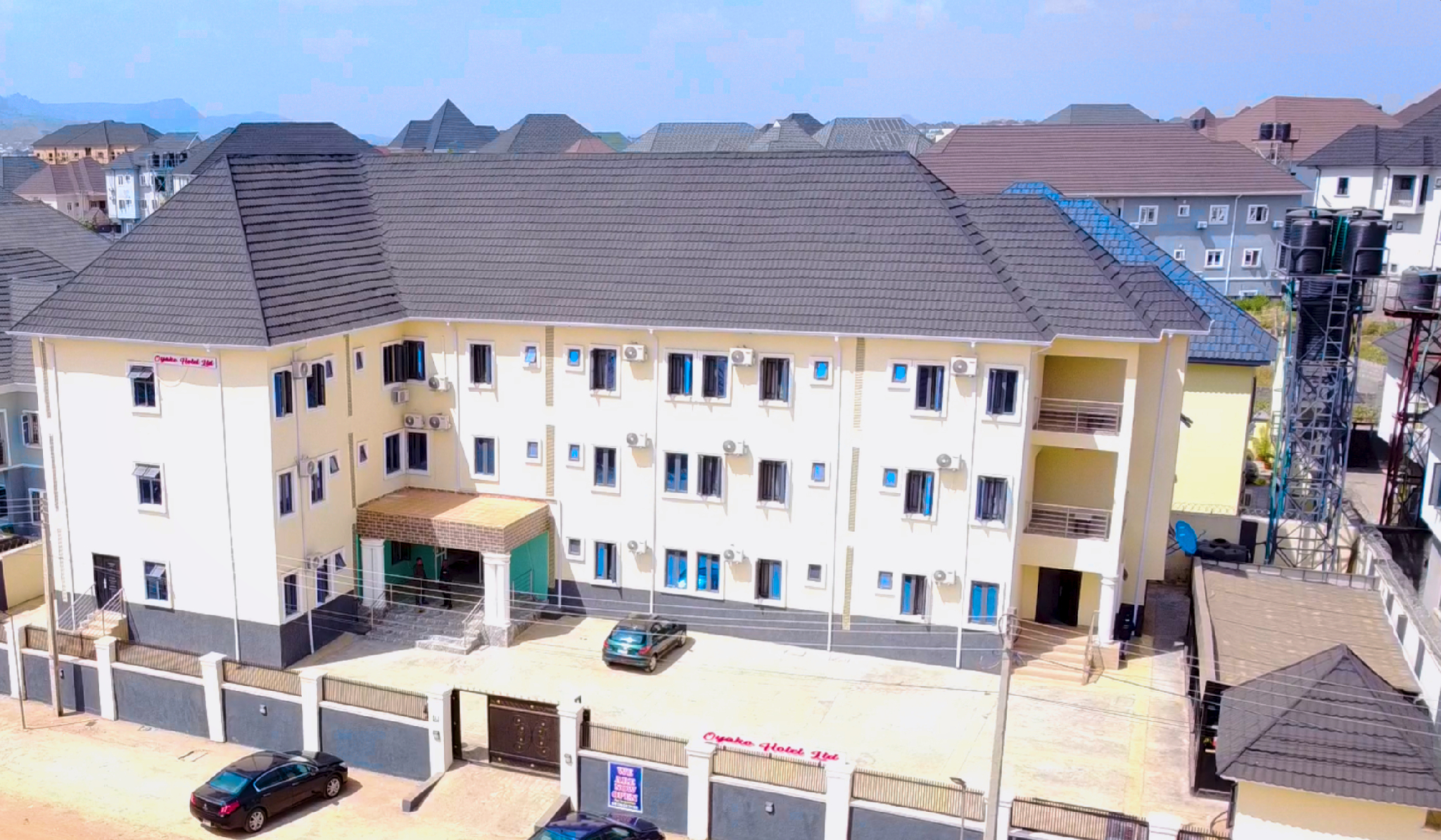 3, Oyako Hotels, Bwari