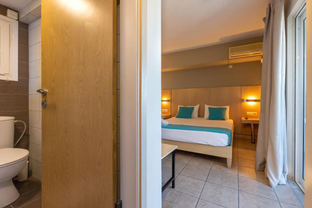 Bedroom 2, Kos City Sunstone Hotel, South Aegean