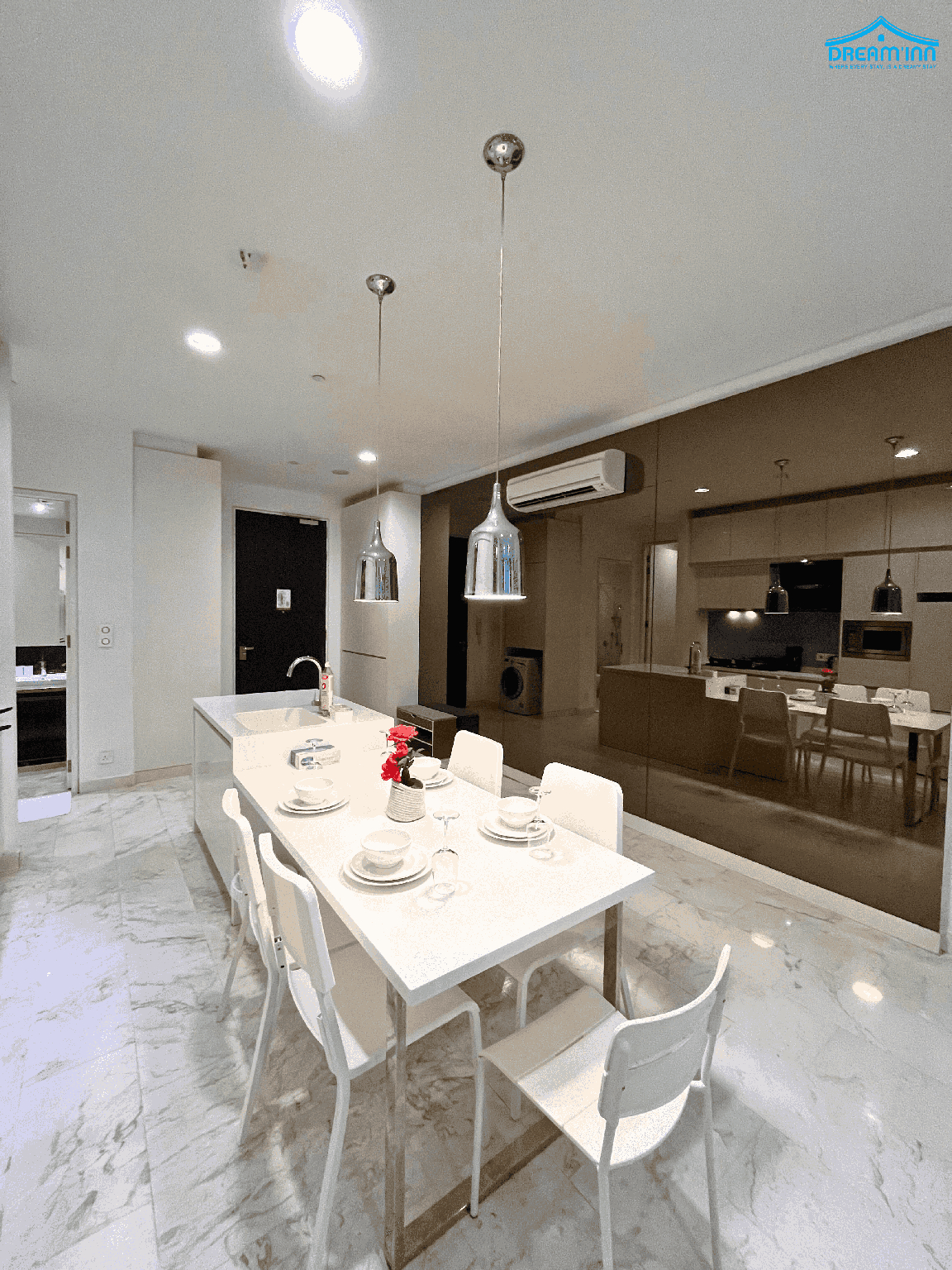 Food & Drinks, Platinum KLCC 2BR by Dream'Inn, Kuala Lumpur