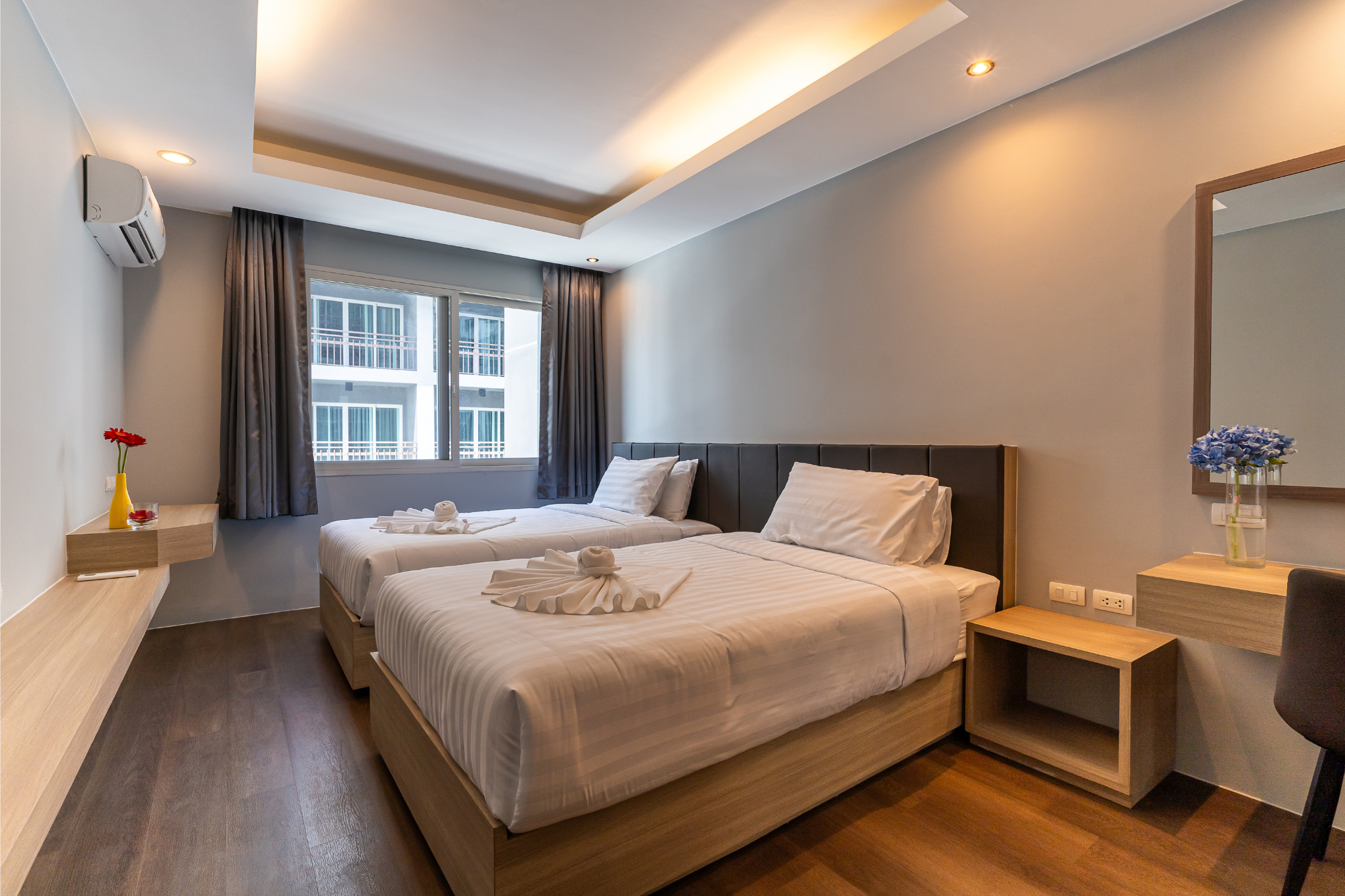 Bedroom 3, Tisha Hotel, Bang Sao Thong