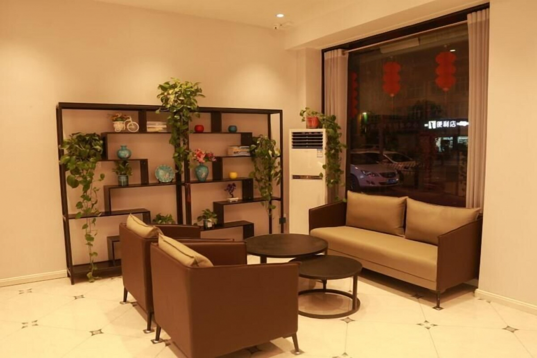 Others 4, Shell Hotel Hebi Qi County Qihe Road, Hebi