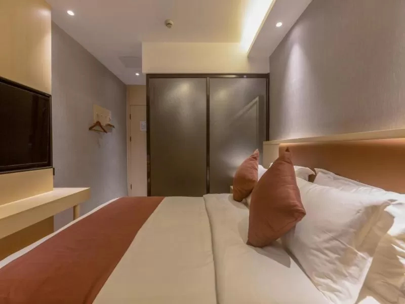 Bedroom 3, Gya Shanghai Long Distance Passenger Terminal Hote, Shanghai