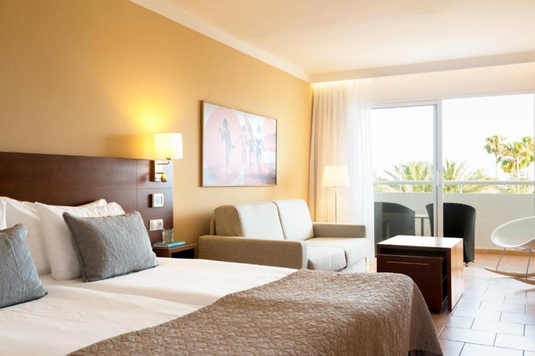 Bedroom 3, Sunprime Atlantic View Suite & Spa, Las Palmas