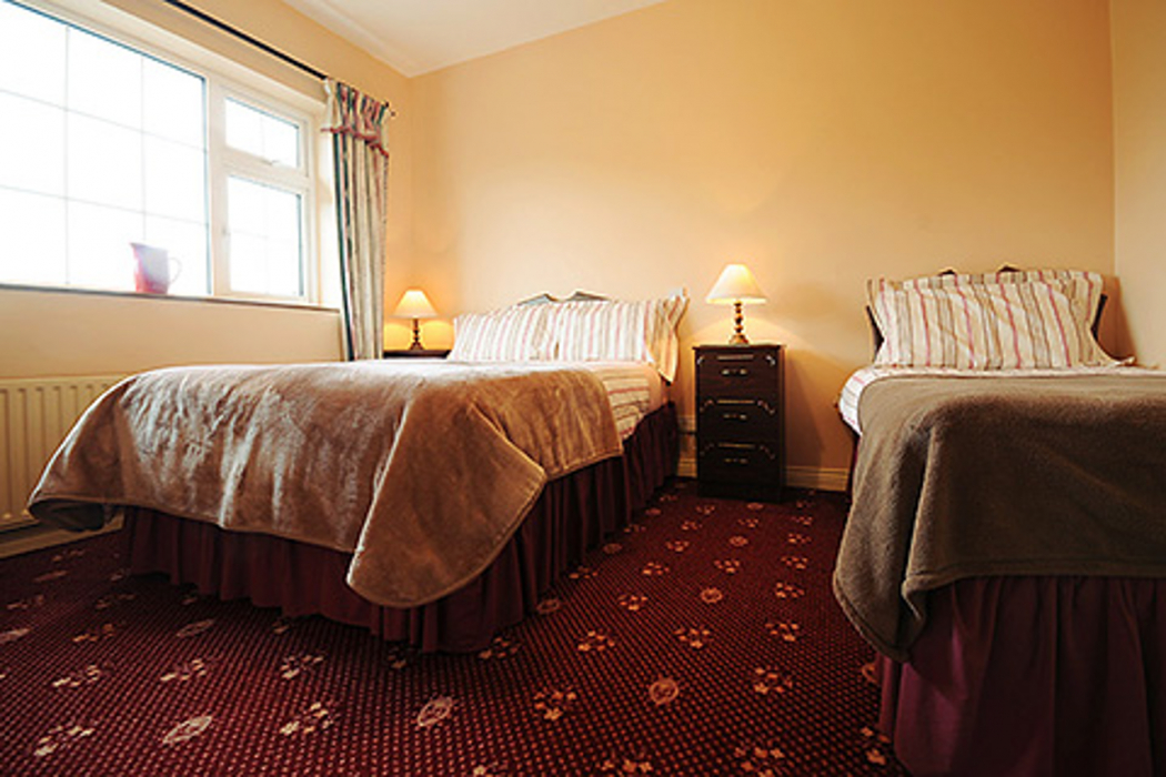 Bedroom 4, Mountain View