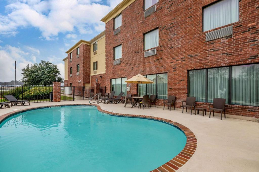 Sport & Beauty 5, Comfort Suites Ennis TX, Ellis