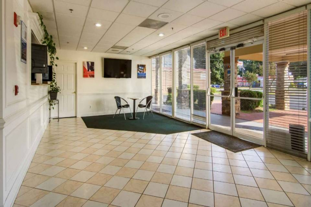 Others 5, Motel6 Warner Robins, GA, Houston