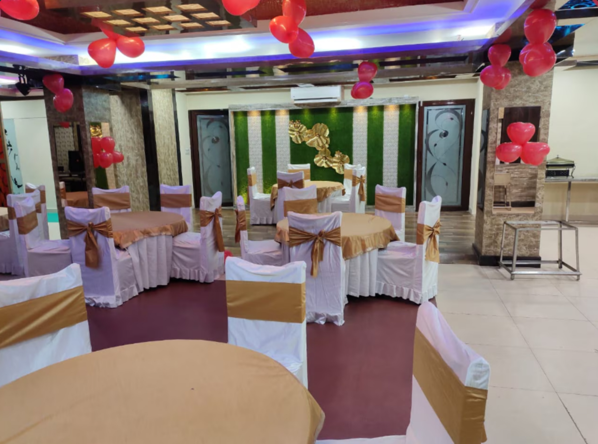 Food & Drinks 5, Hotel Rajhans Regency Meerut, Meerut