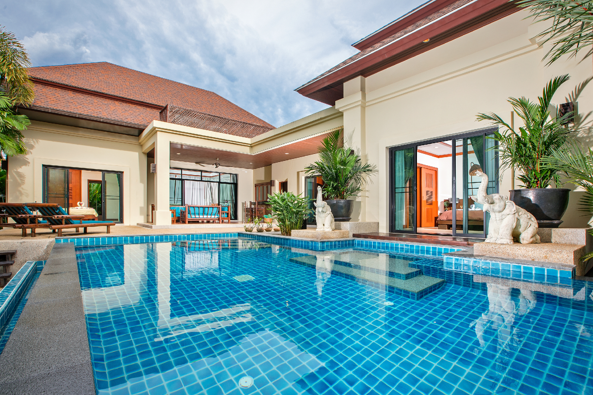Sport & Beauty 1, Villa Raas 3BR |Private Pool|Naiharn beach, Phuket Island