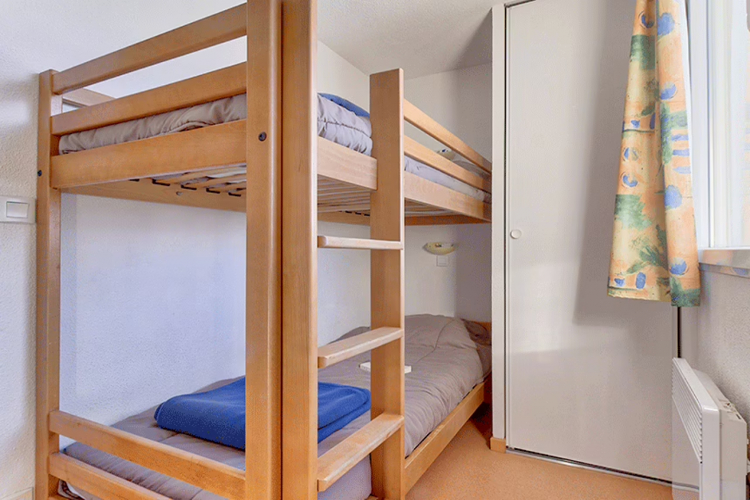 Bedroom 2, Vacanceole - Les Balcons du Soleil, Hautes-Pyrénées