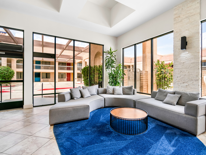 Public Area 2, Signature Inn Indio I-10 Coachella Valley, Riverside