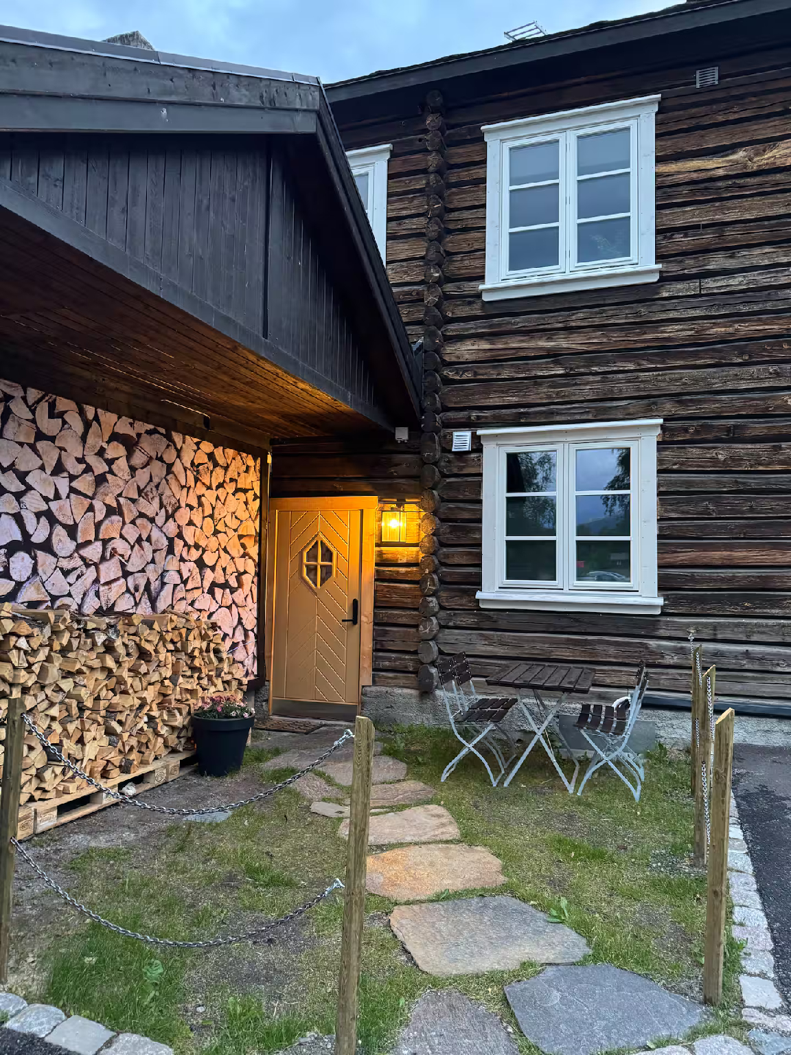 Exterior & Views 2, Bokhandel'n Gjestehus, Vågå