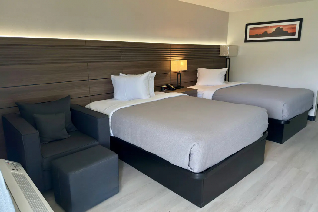 Bedroom 3, Quality Inn and Suites, Wythe