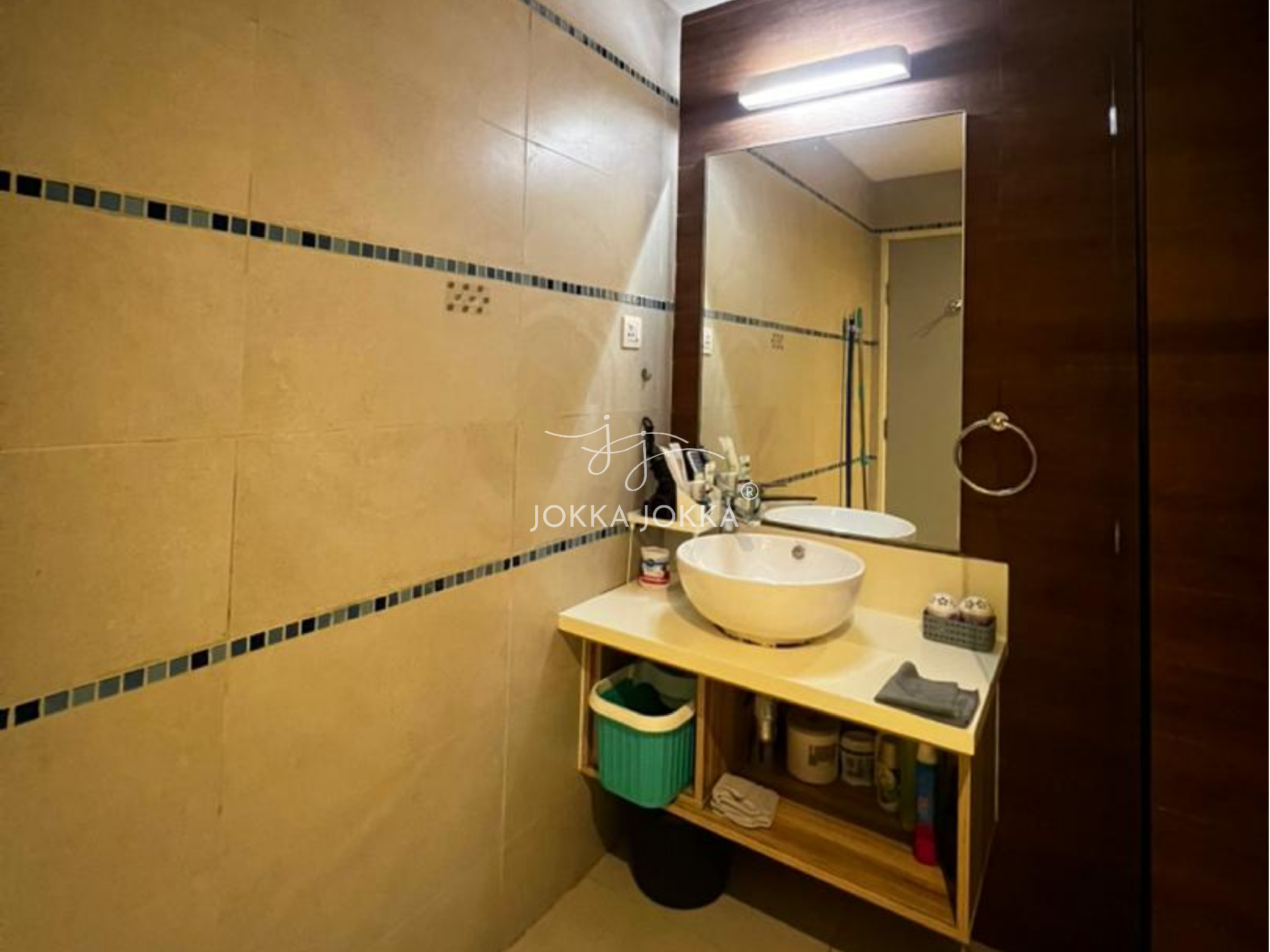 Bathroom 1, Jokka-Jokka Homestay @ Mercure, Kota Kinabalu