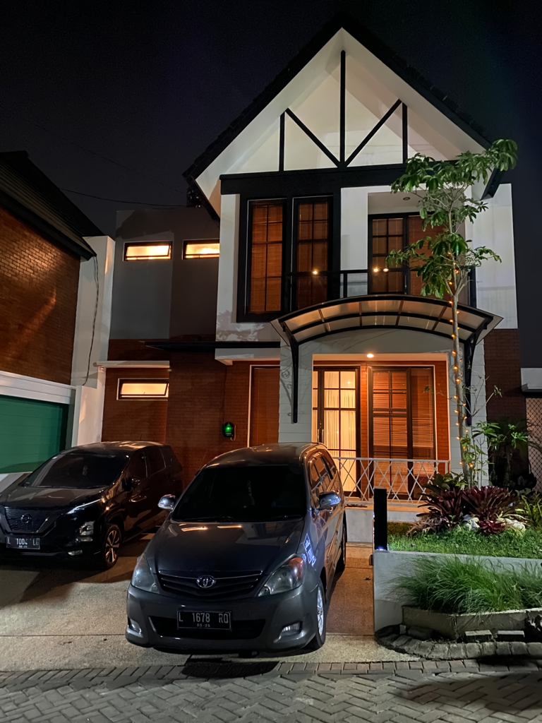 Exterior 3, Villa Saremreney, Malang