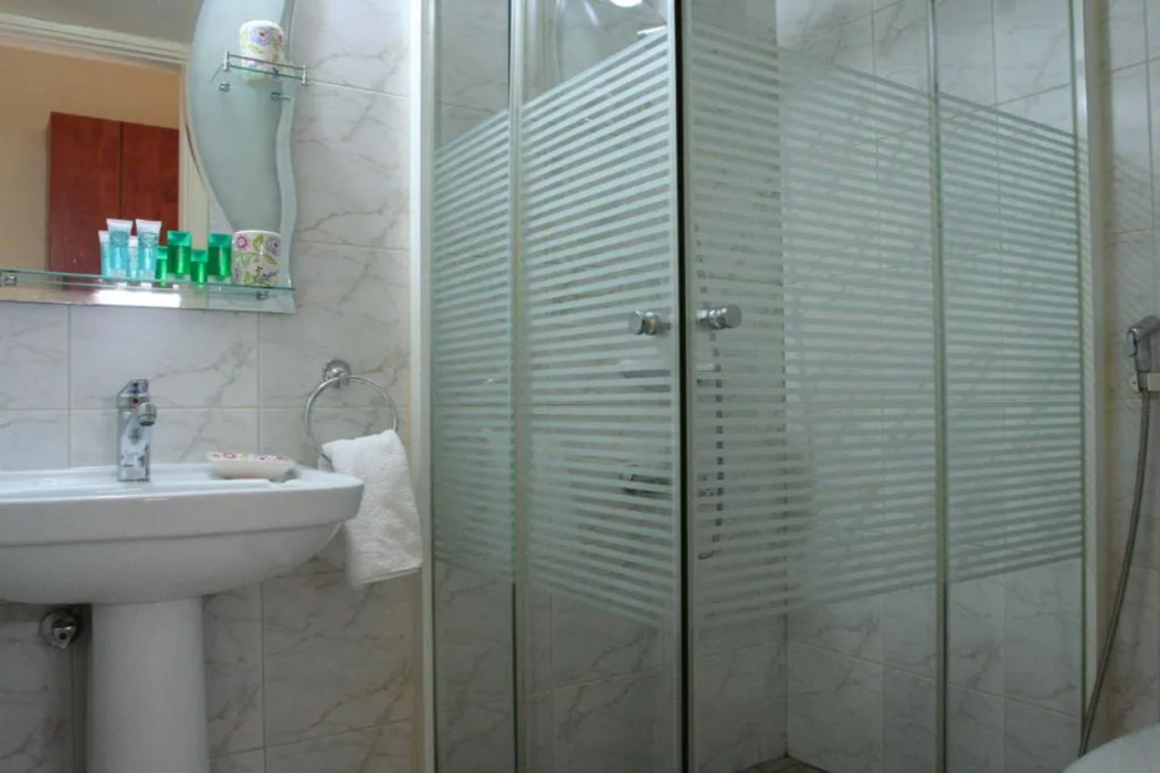 Bathroom, Byblos Comfort Hotel, Jubail
