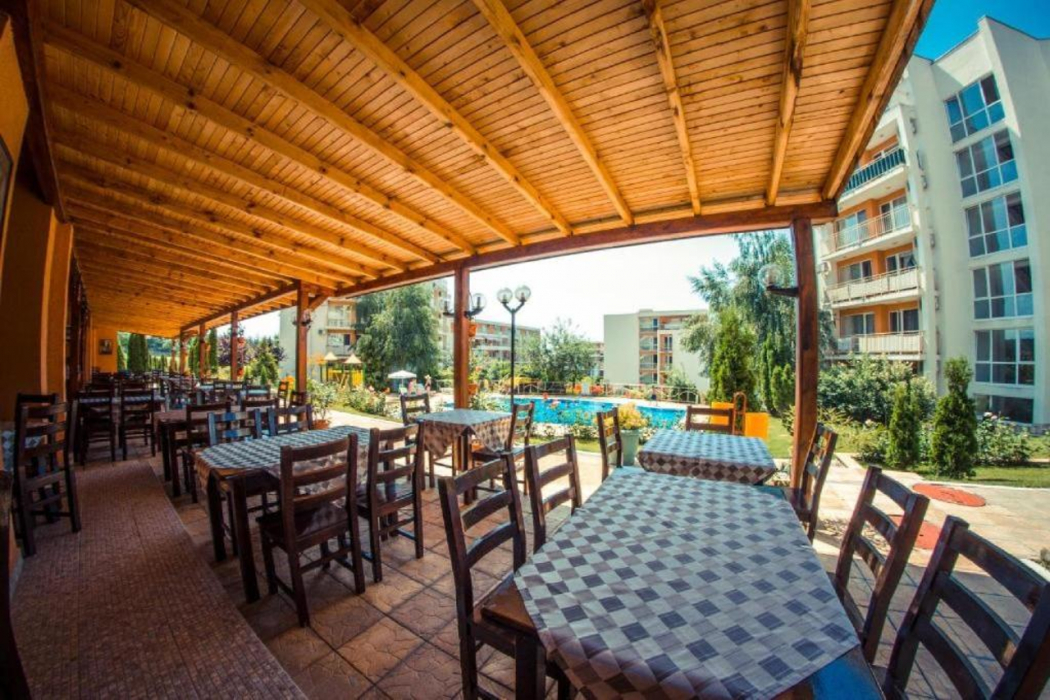 Food & Drinks, Imperial Fort Club, Nesebar