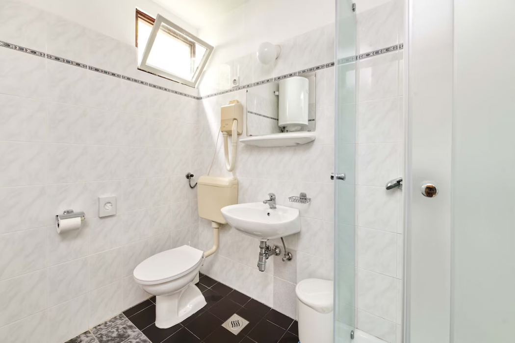 Bathroom, Apartments Astra, Vrsar