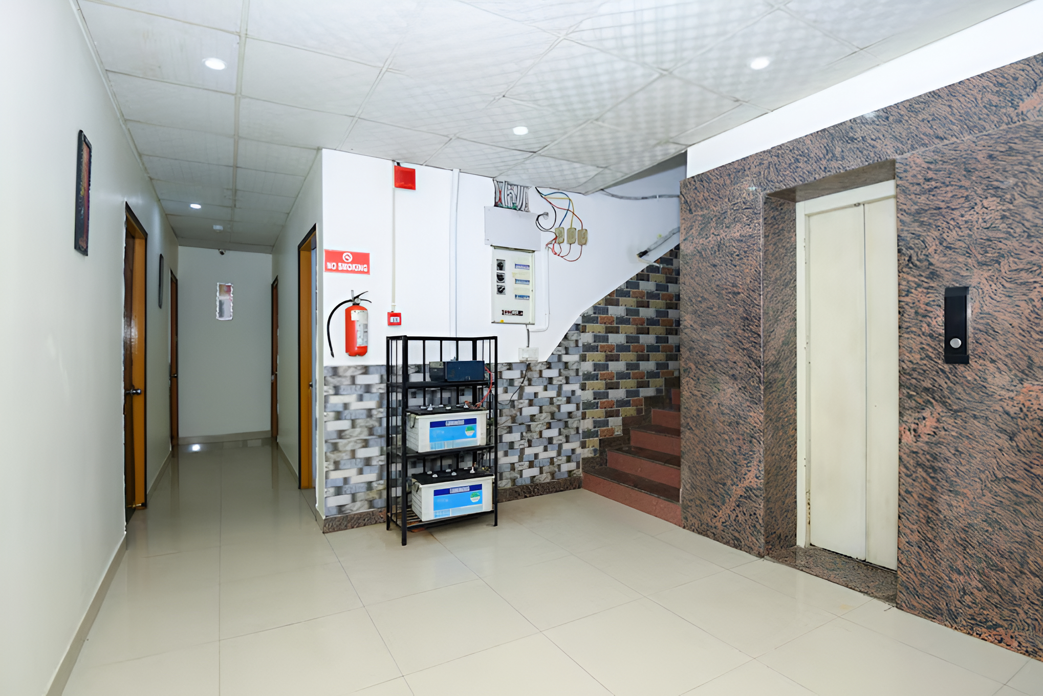 Lobby 4, Hotel Moon Light Kanpur, Lucknow