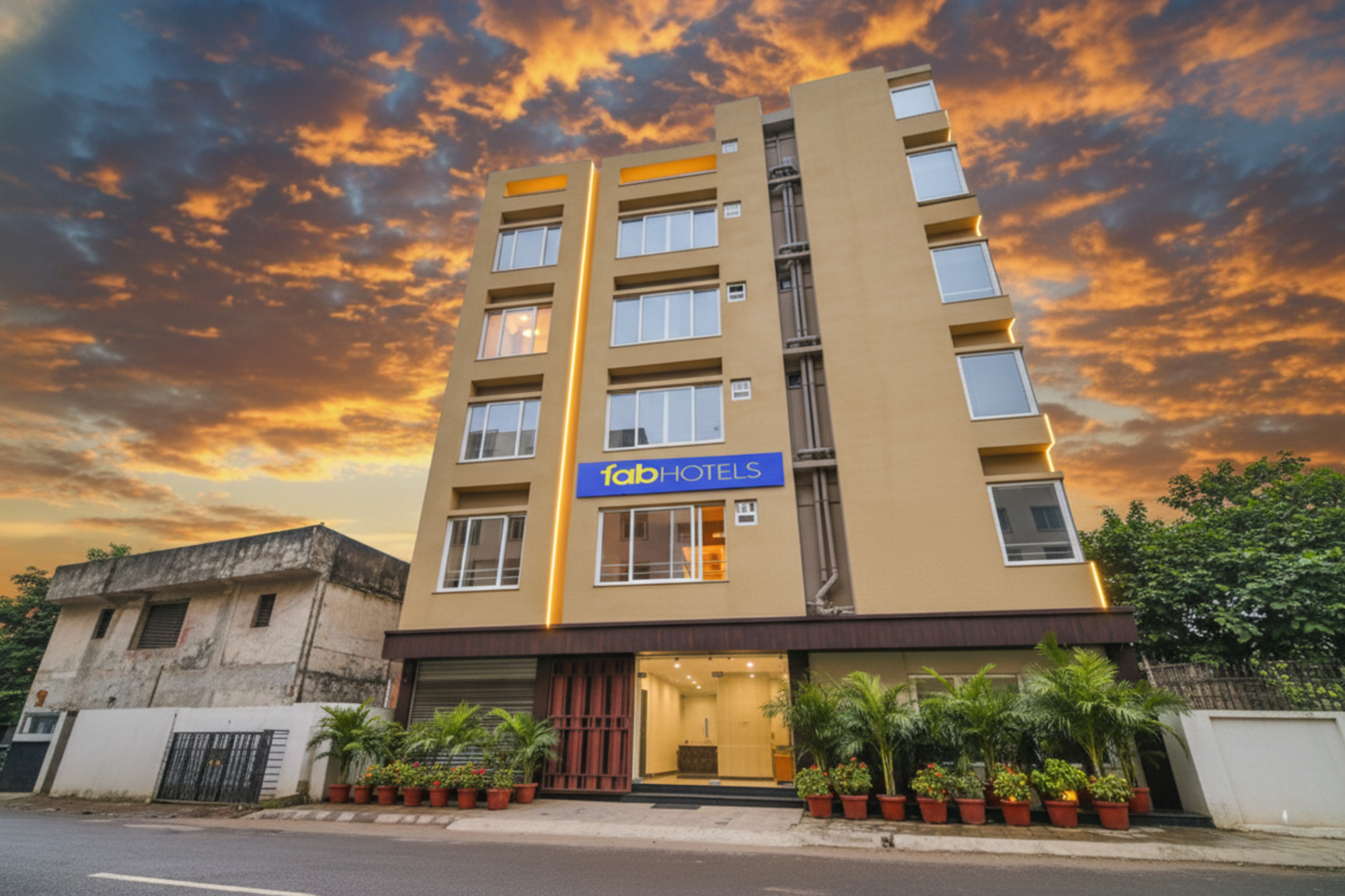 Exterior & Views 1, FabHotel Samotel - Nr. Kolkata Airport, North 24 Parganas