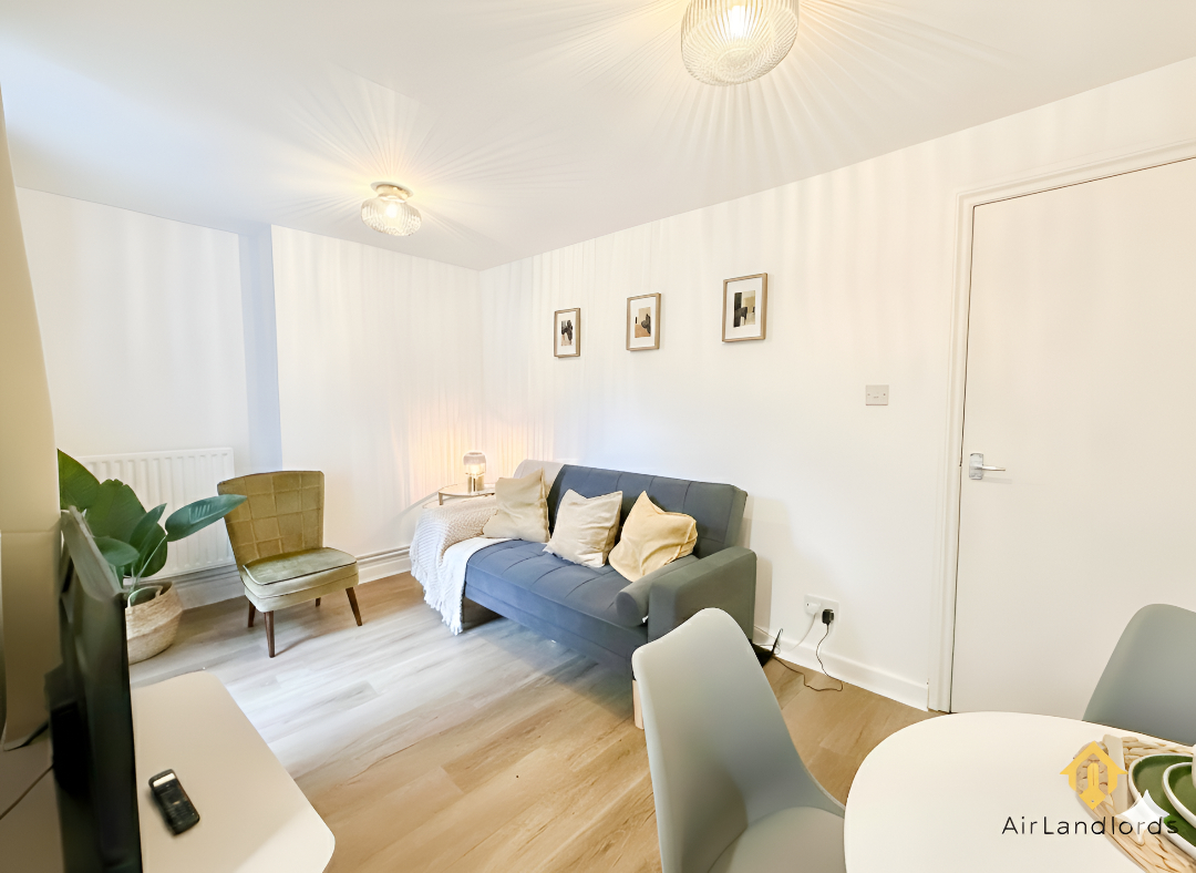 Others 2, Exclusive 1 bedroom flat near Brixton Station!, London