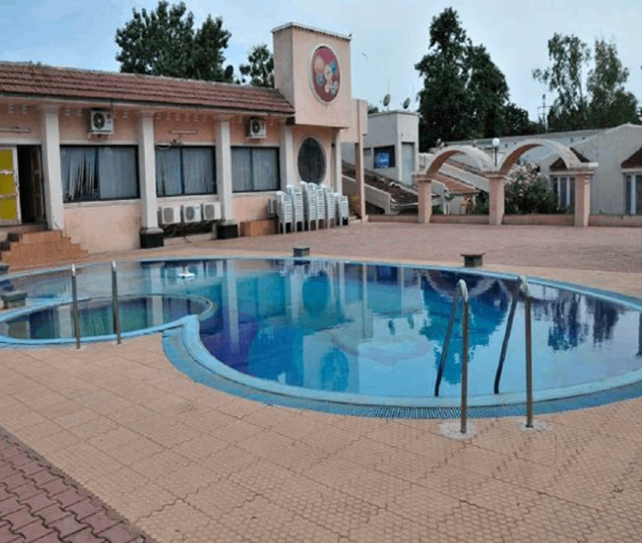 Sport & Beauty, President Cottage Resort, Jalgaon