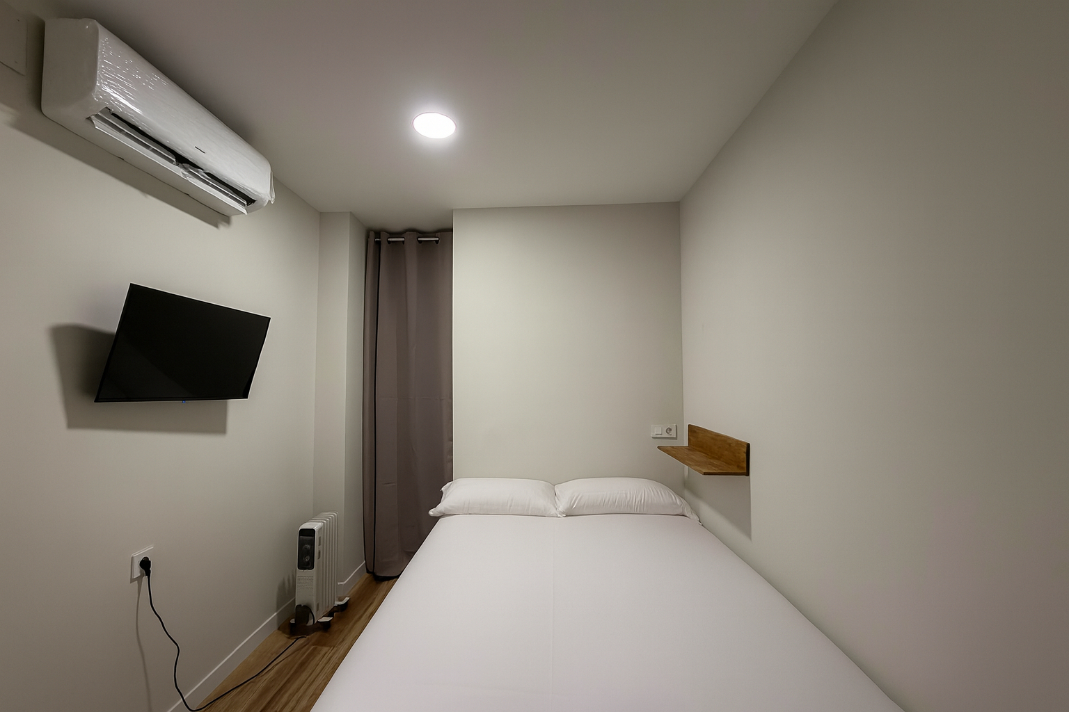 2, Hostal Alcorcon, Madrid