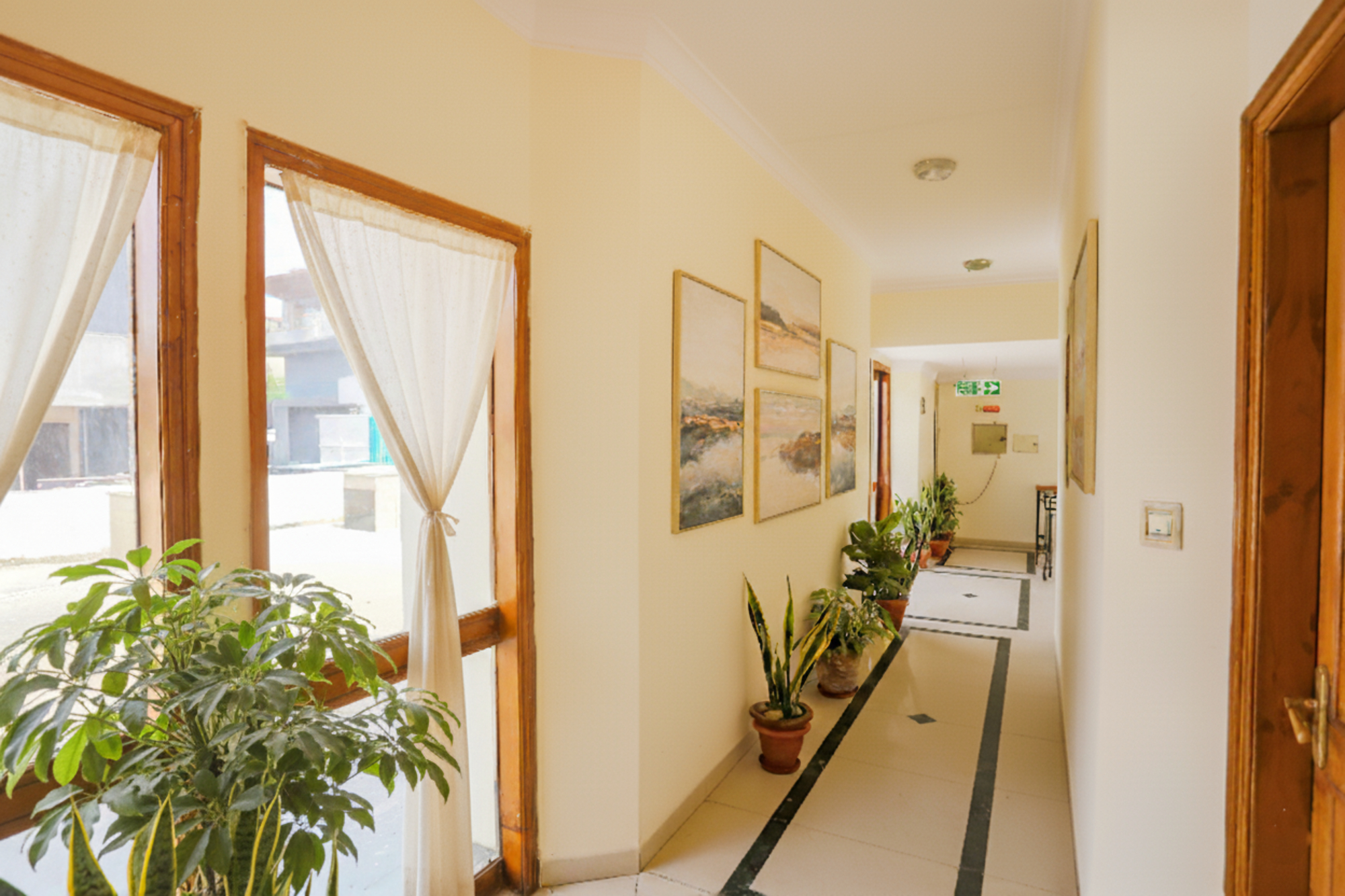 Public Area 3, FabHotel Altus - DLF CyberHub, Gurugram, Gurgaon