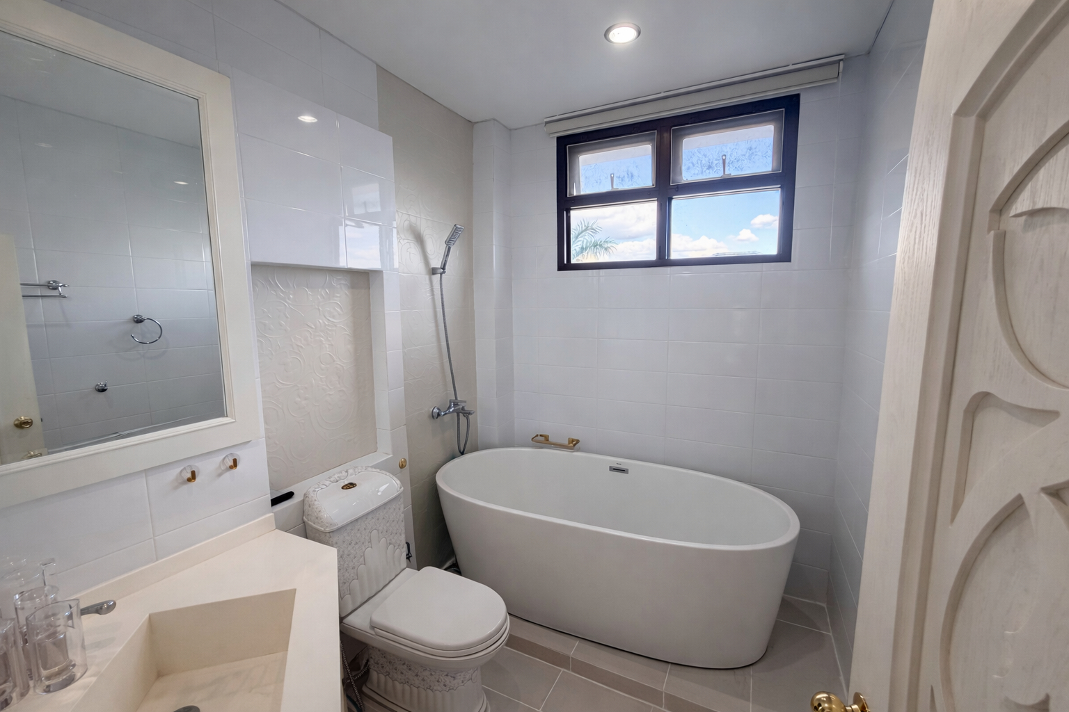 Bathroom 3, Baan Dusit, Pattaya