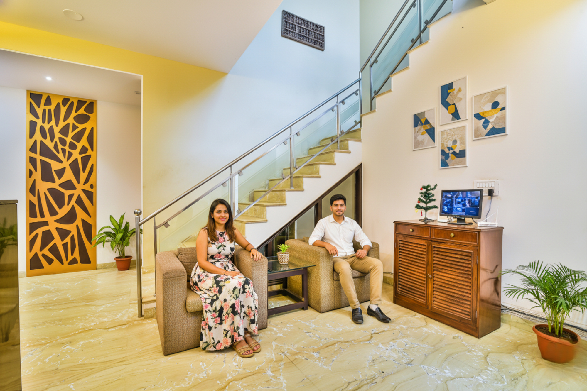 Public Area 2, FabHotel Rallkmas - DLF Phase 2 & MG Road Metro, Gurgaon