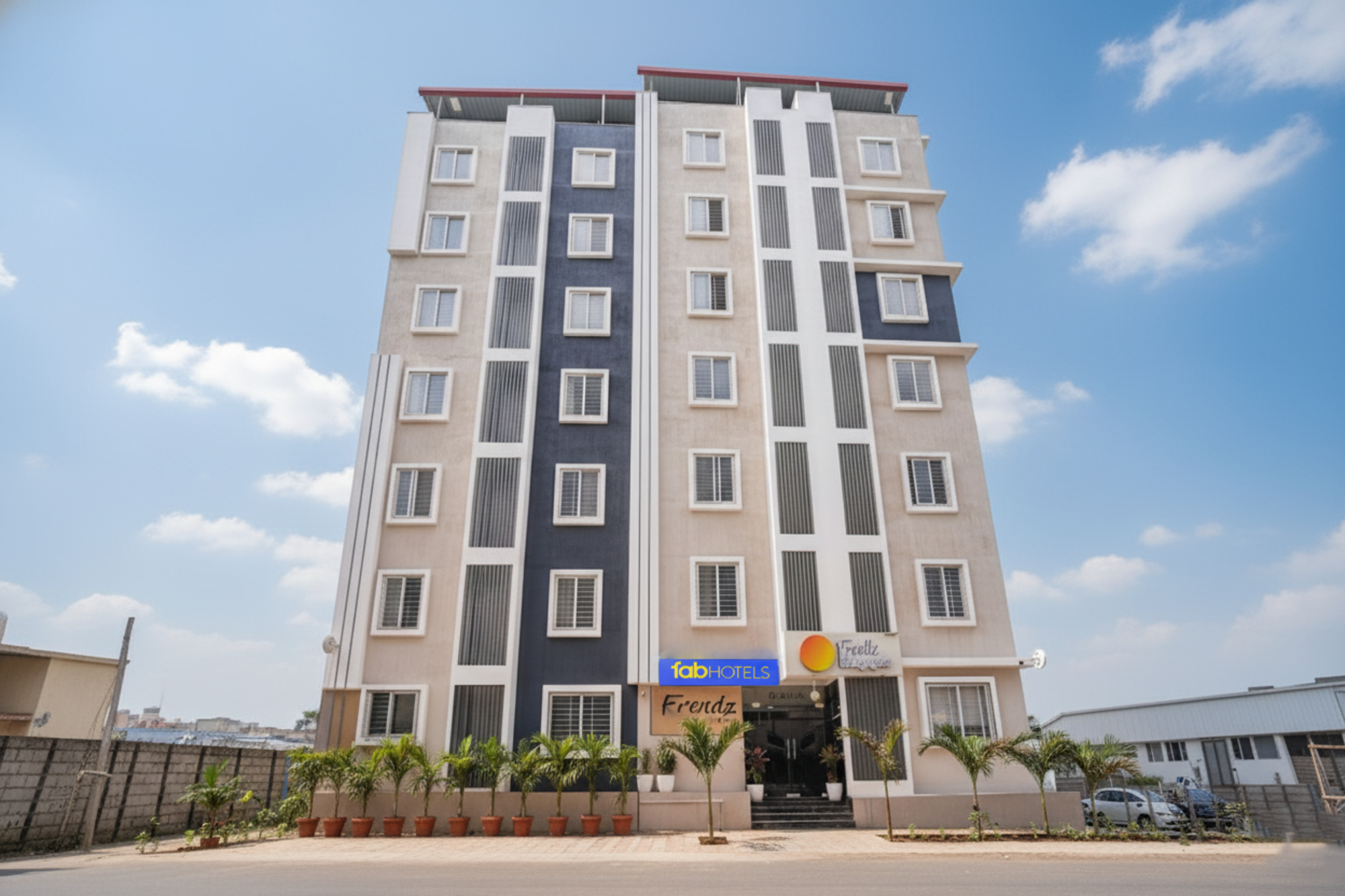 Exterior & Views 2, Fabhotel Frendz, Hyderabad