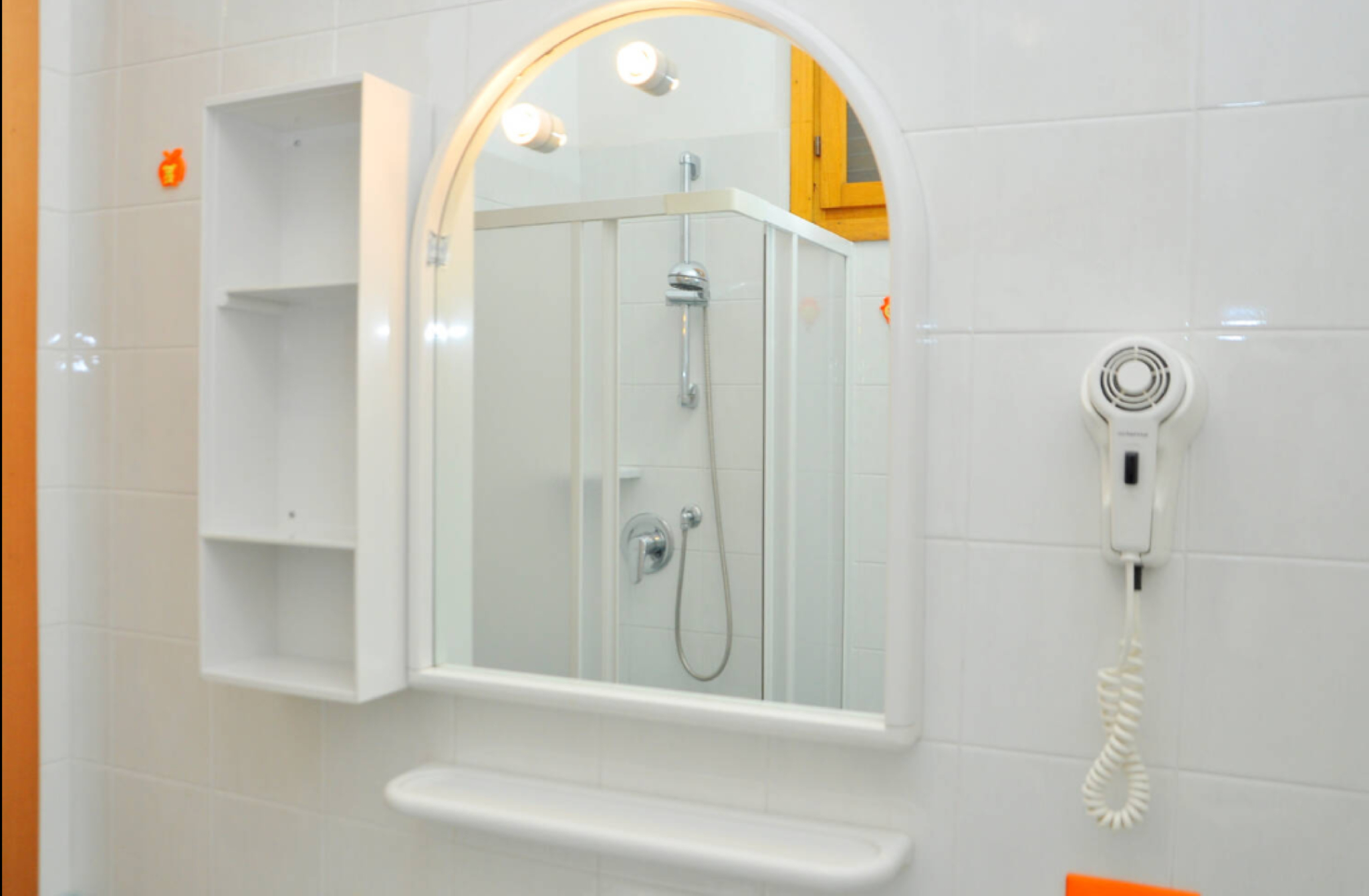 Bathroom, Apartment For 4 People With Balcony - By Beahost Rentals, Venezia
