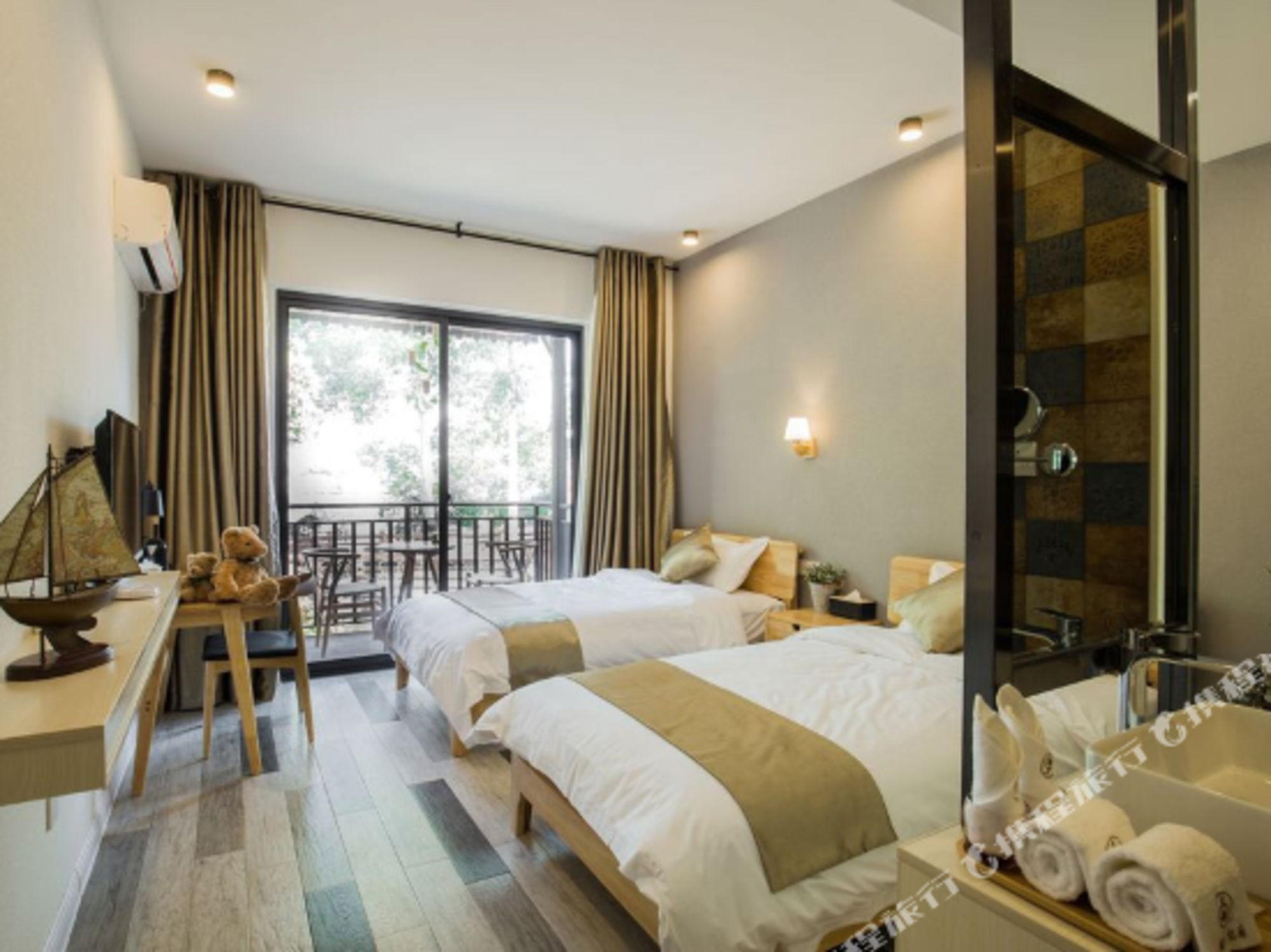 Bedroom 2, Guilin Lakeside Yige Hotel, Guilin