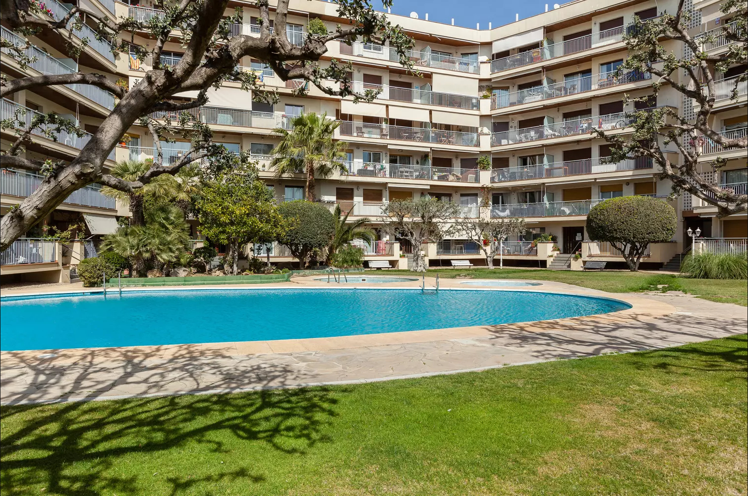 Others 2, Apartment Muralla with swimming pool, Barcelona
