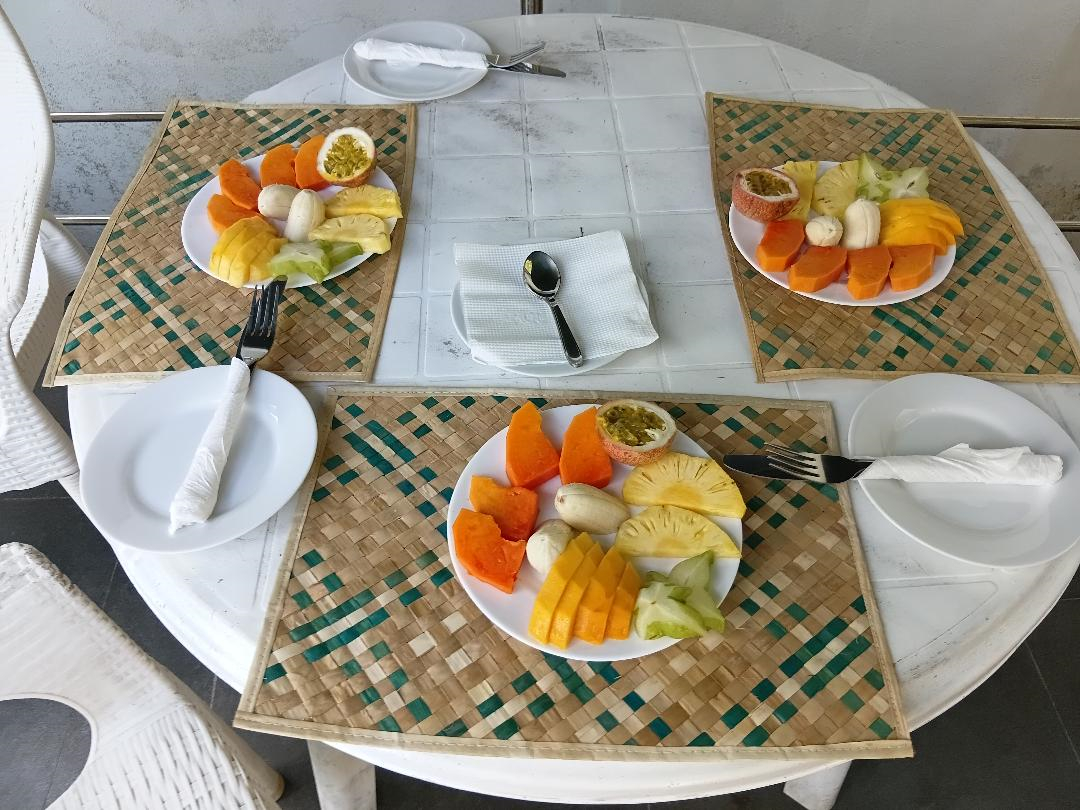 Food & Drinks, Aurelle Villa, Habaraduwa
