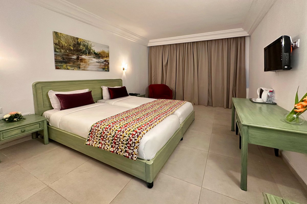 Bedroom 2, El Oumara Hotel, Sidi El Béchir