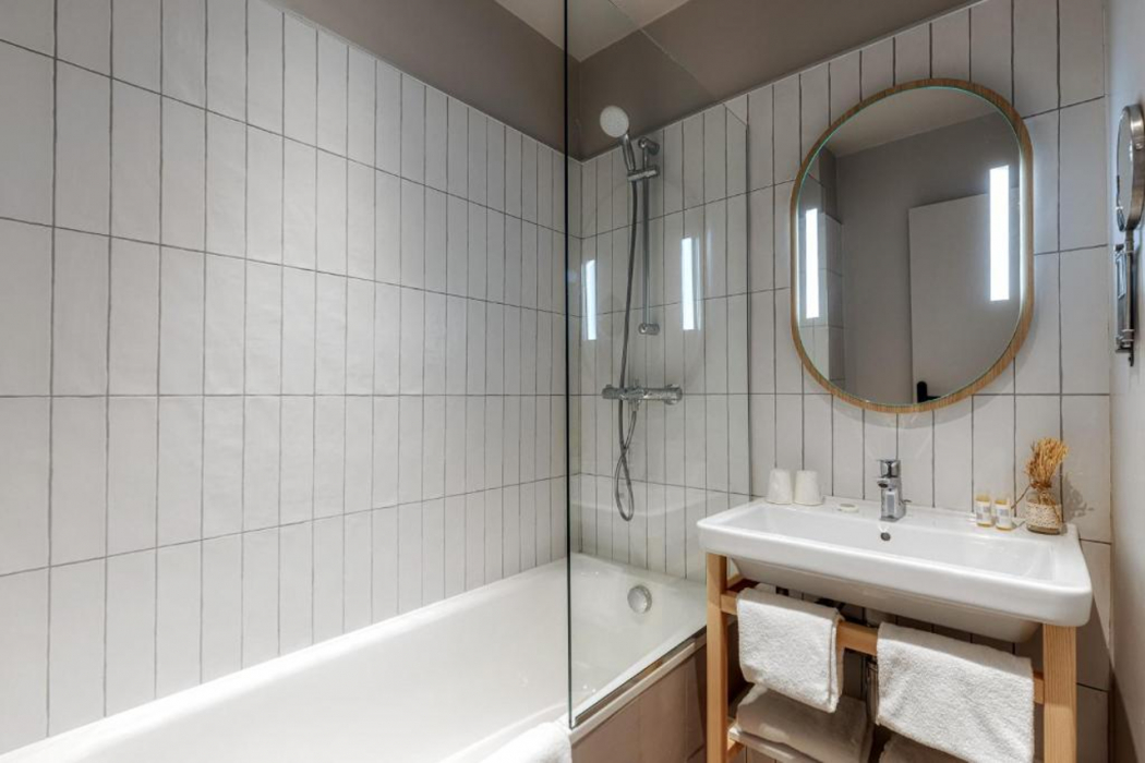 Bathroom 4, La Maison Obono Hotel & Spa, Morbihan