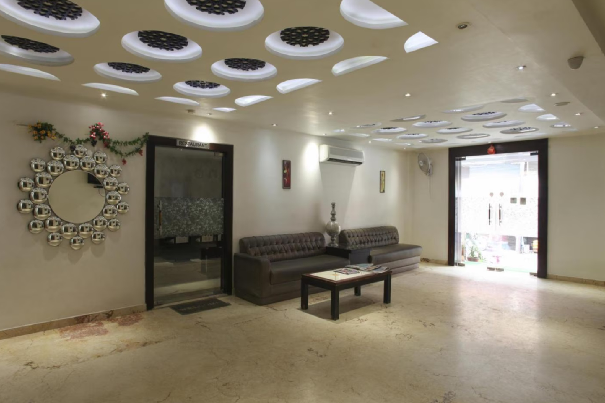 Interior view 3, Hotel Idea Inn Agra, Agra