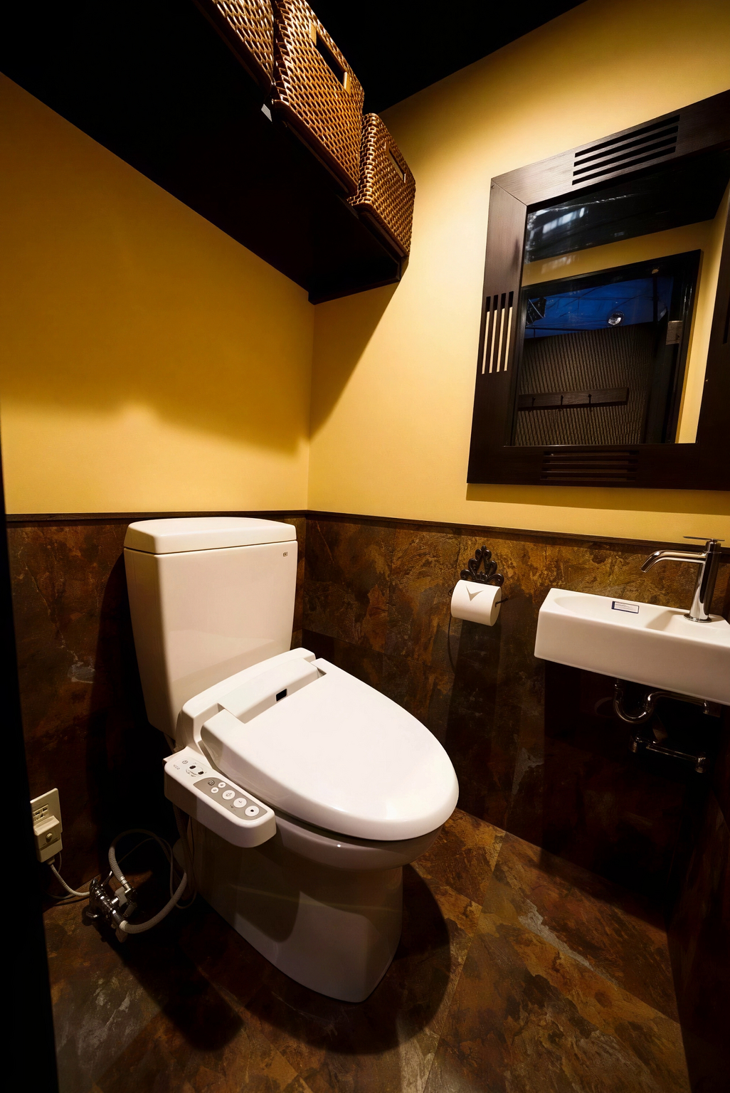 Bathroom 3, Hotel Lee, Setagaya
