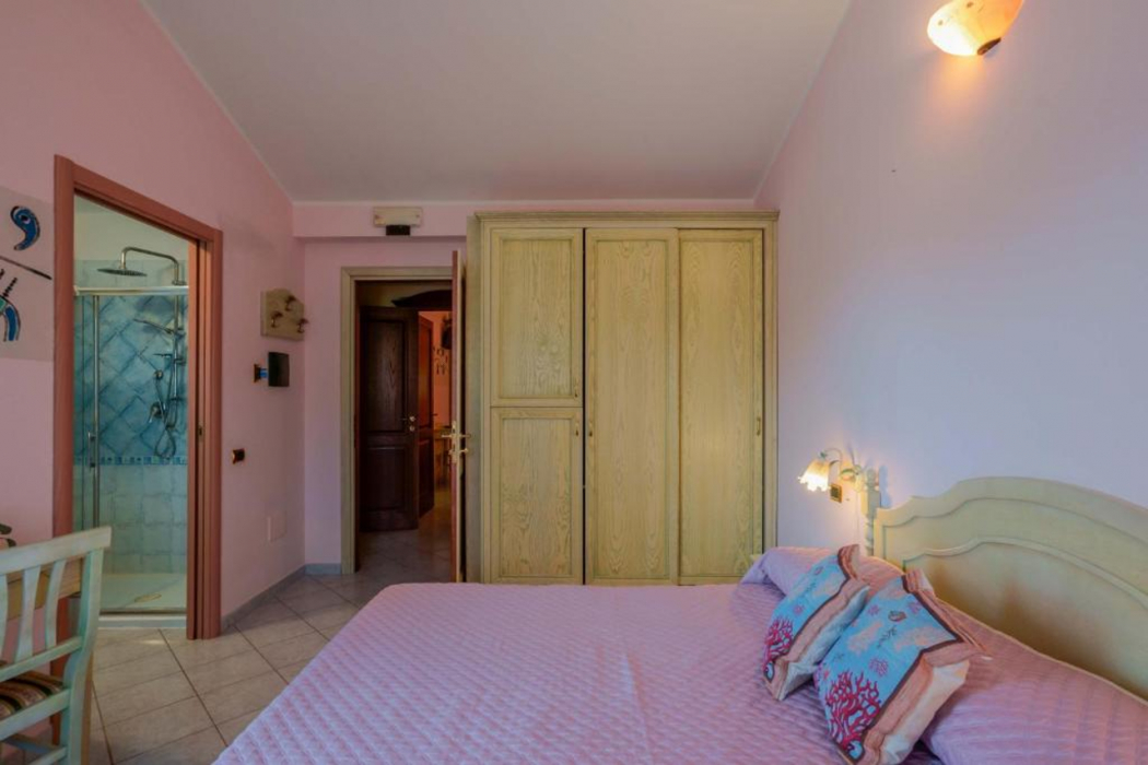 Bedroom 3, Hotel Solanas, Cagliari