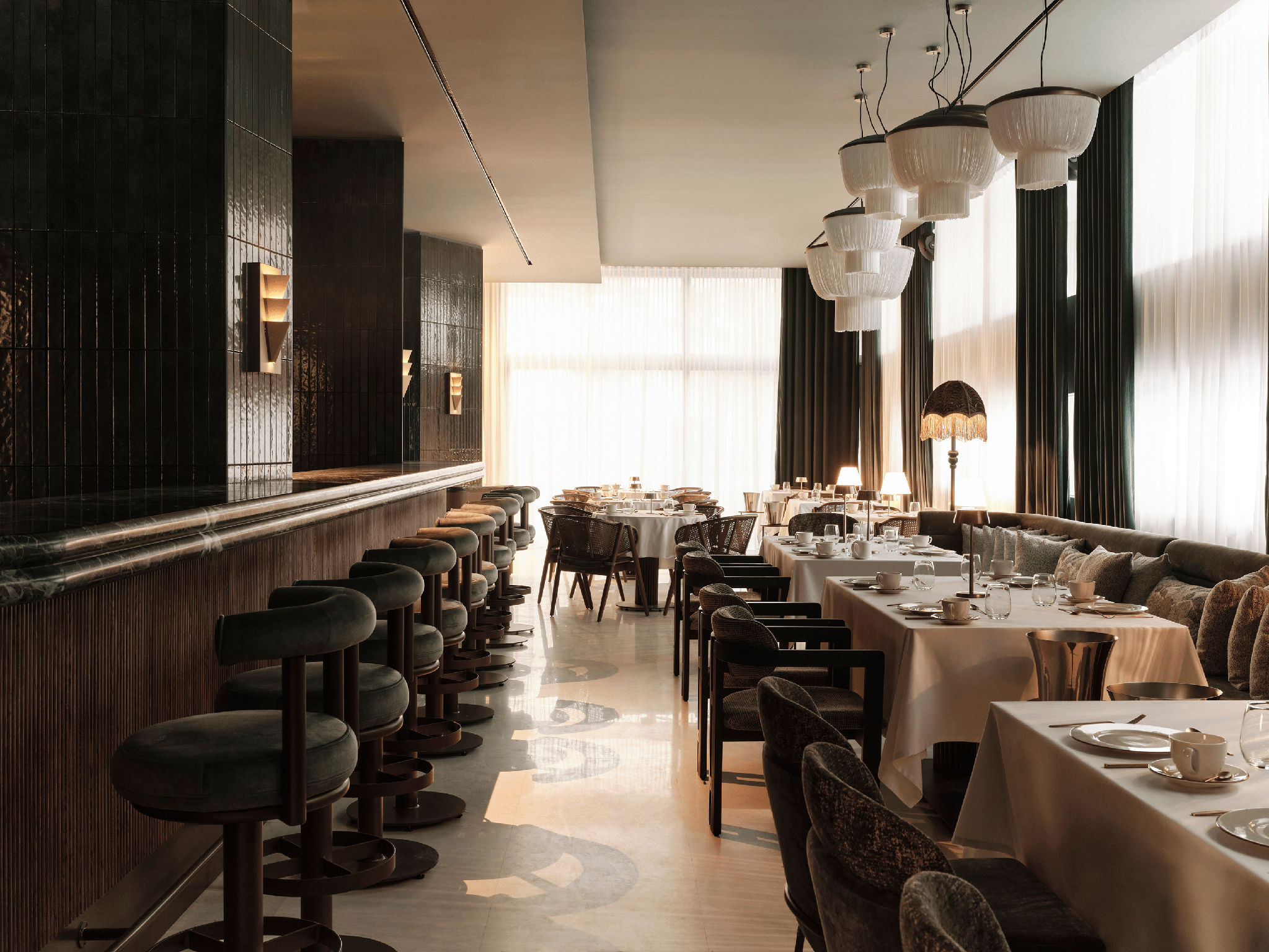 Restaurant 5, The Fiction, Attica