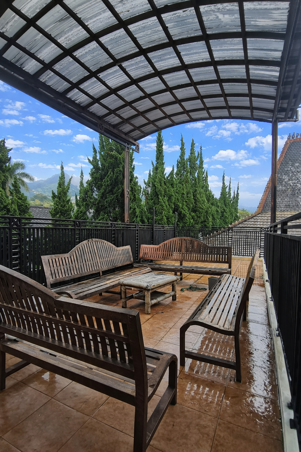 Executive lounge, Sorana Hanjawar – Hotel, Pool & Joglo near Sate Hanjawar, Bogor
